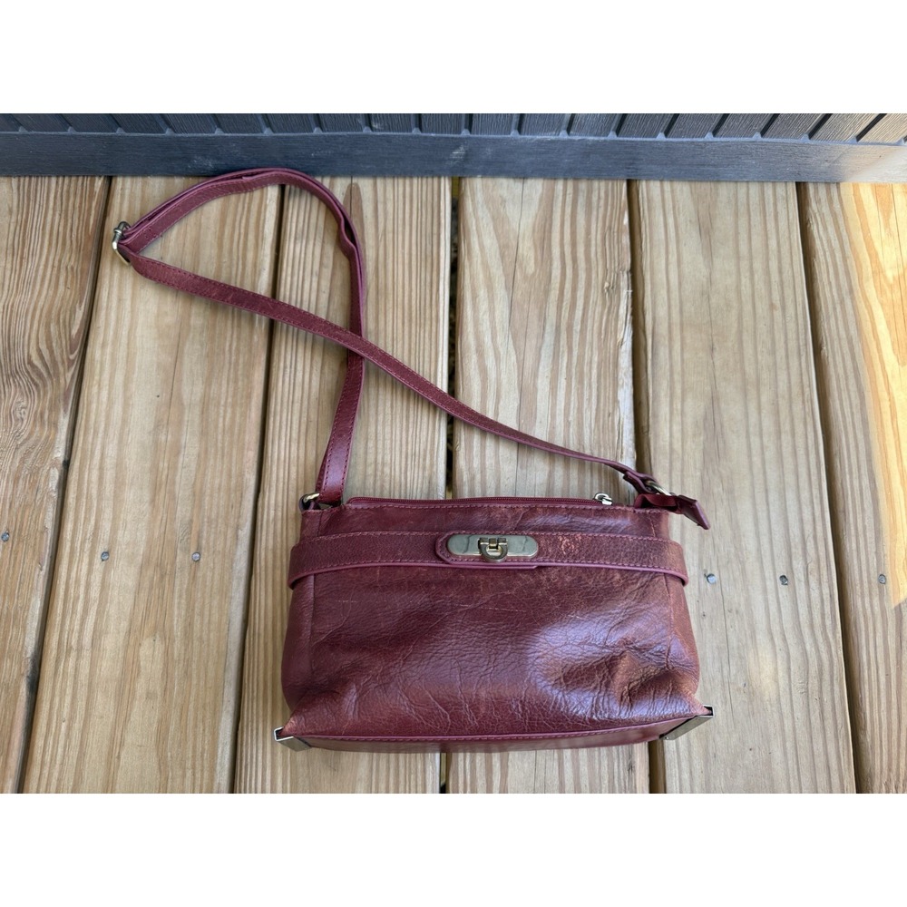 Vintage Y2K Wilsons Leather Red Leather Crossbody Bag Purse